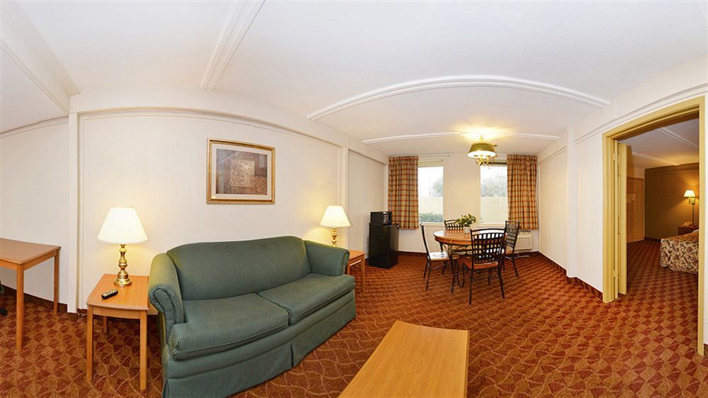 Spanish Trace Inn Athens Eksteriør billede