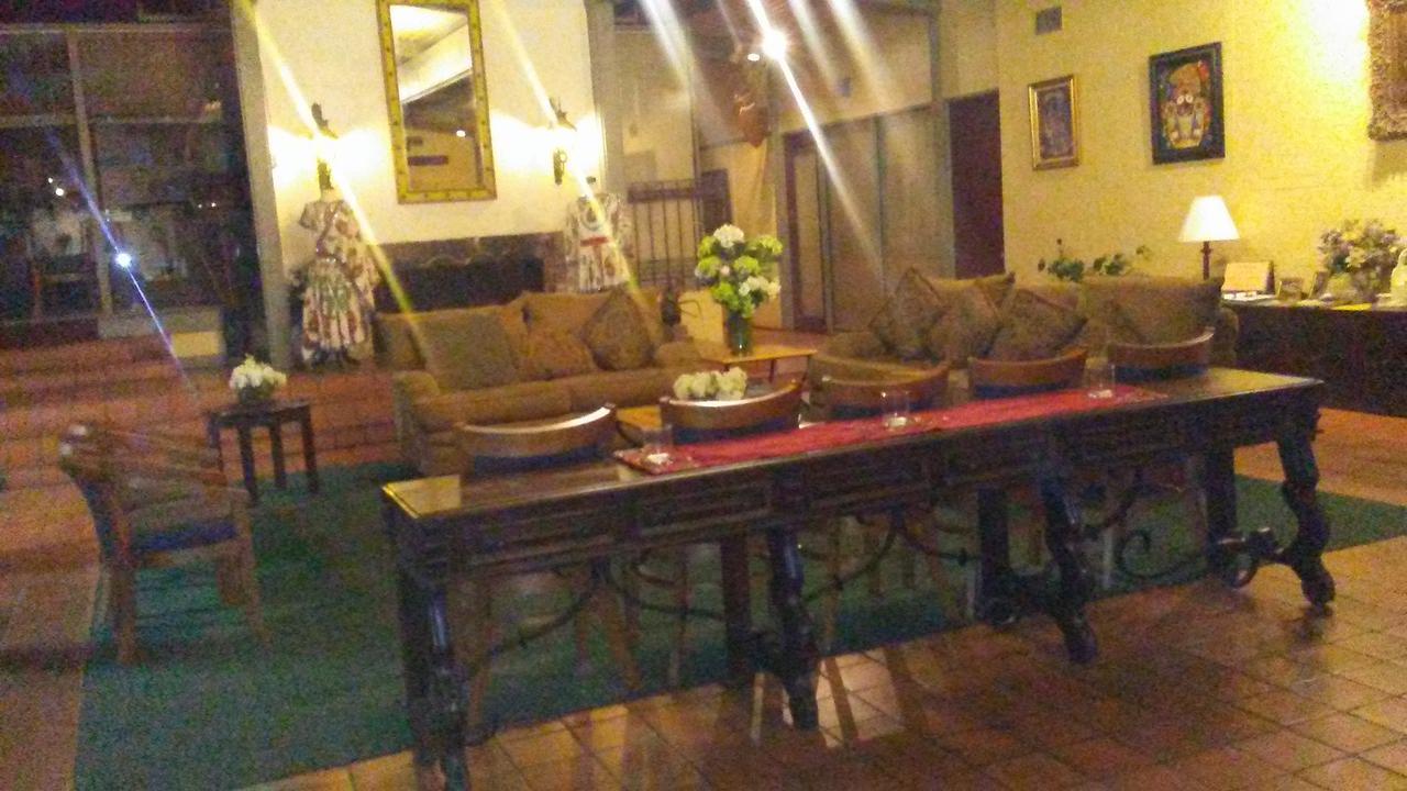 Spanish Trace Inn Athens Eksteriør billede