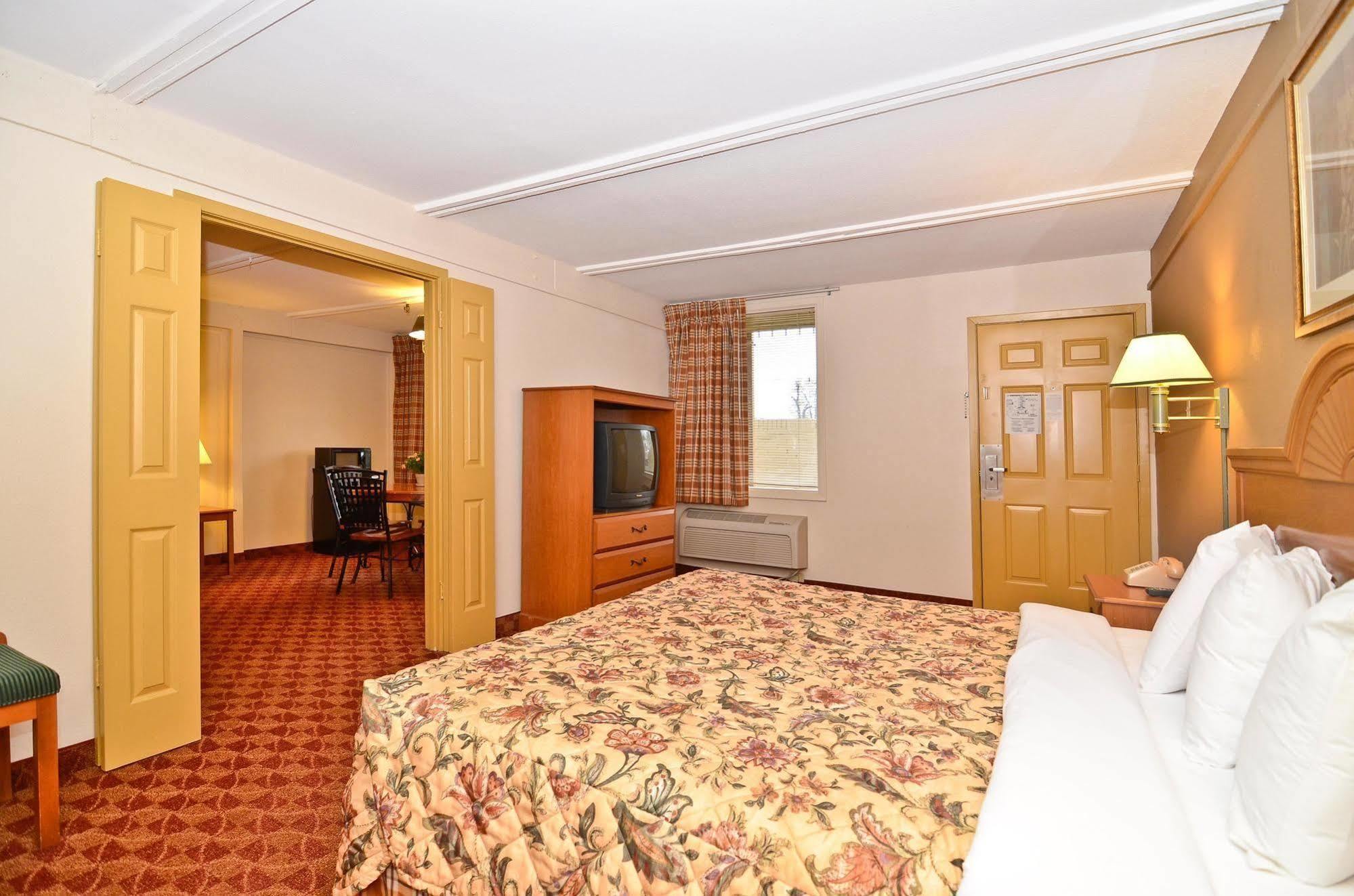 Spanish Trace Inn Athens Eksteriør billede