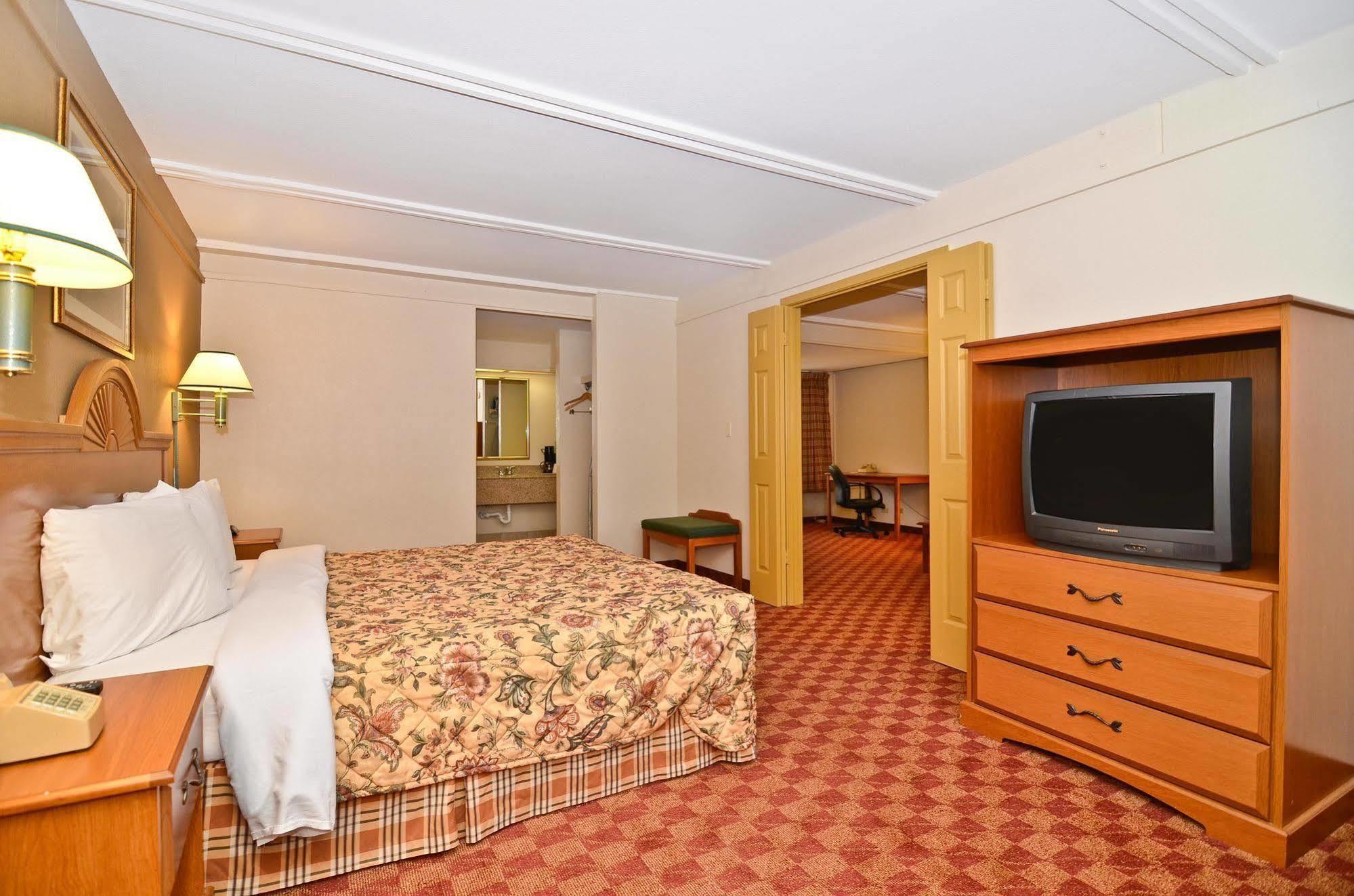 Spanish Trace Inn Athens Eksteriør billede