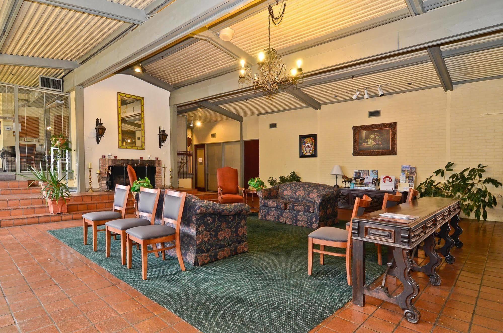 Spanish Trace Inn Athens Interiør billede